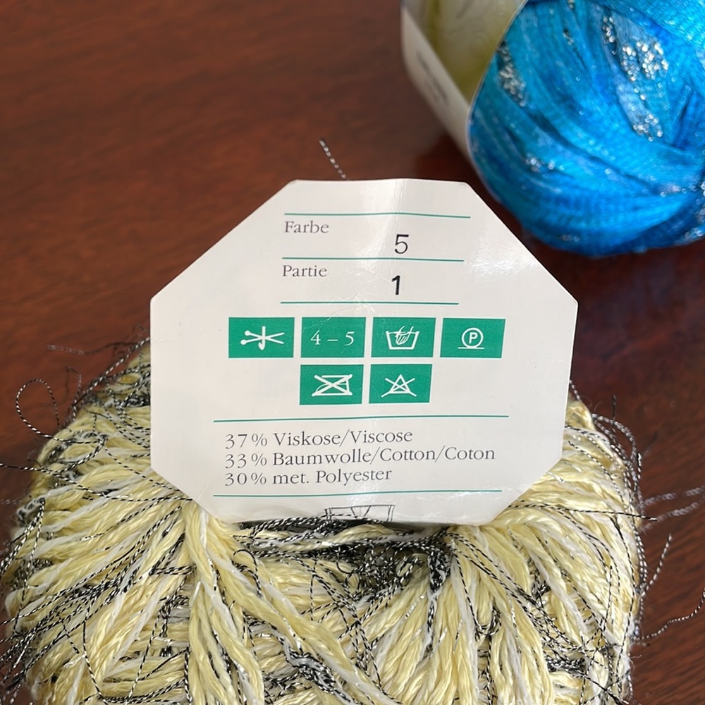 Yarn Bundle - Picture 5 of 6